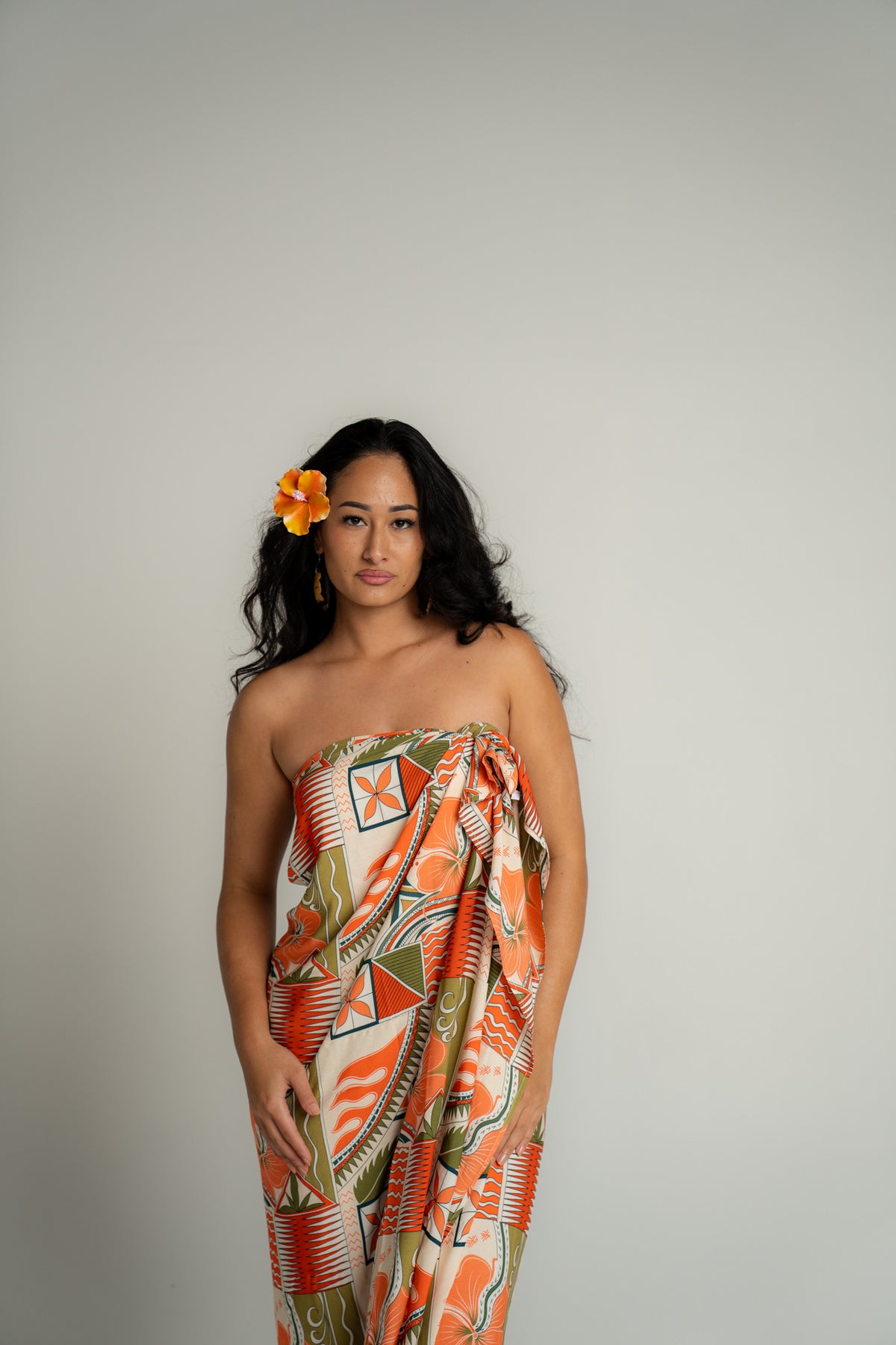PUA AINA PAREO