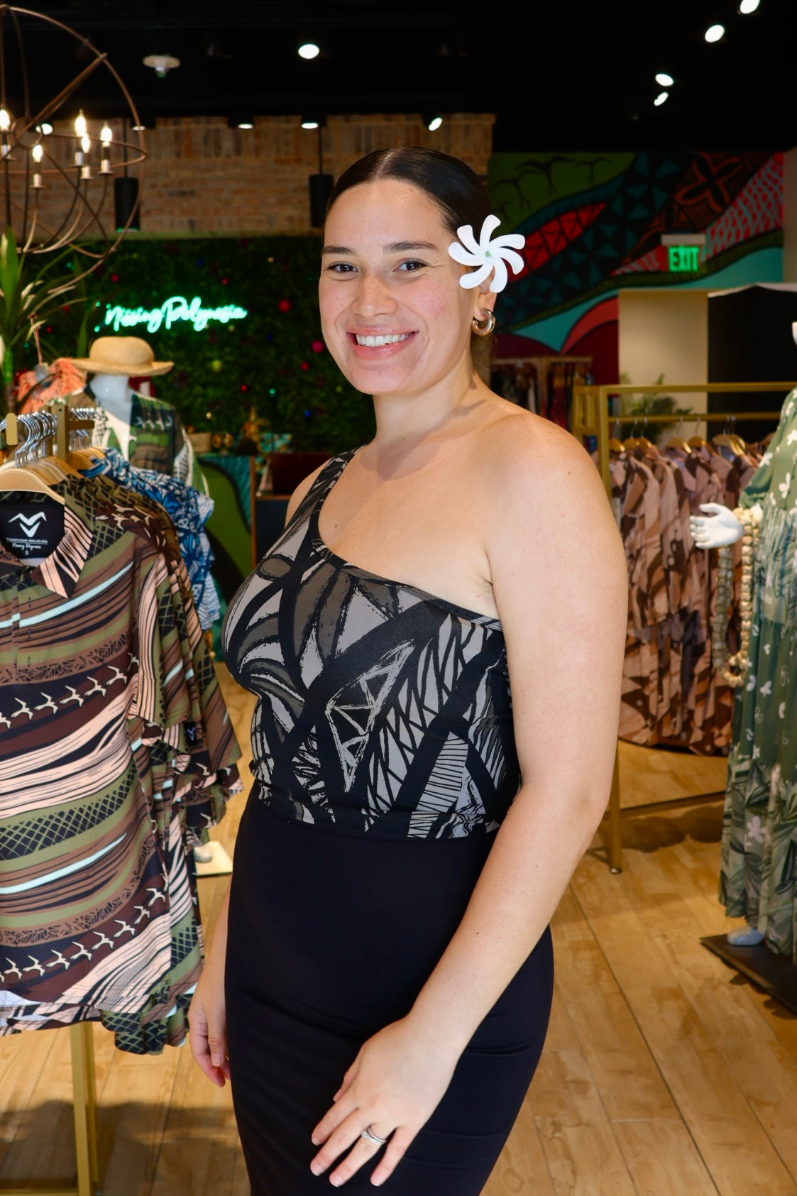 TAPA2.0 ONE SHOULDER CROP TOP