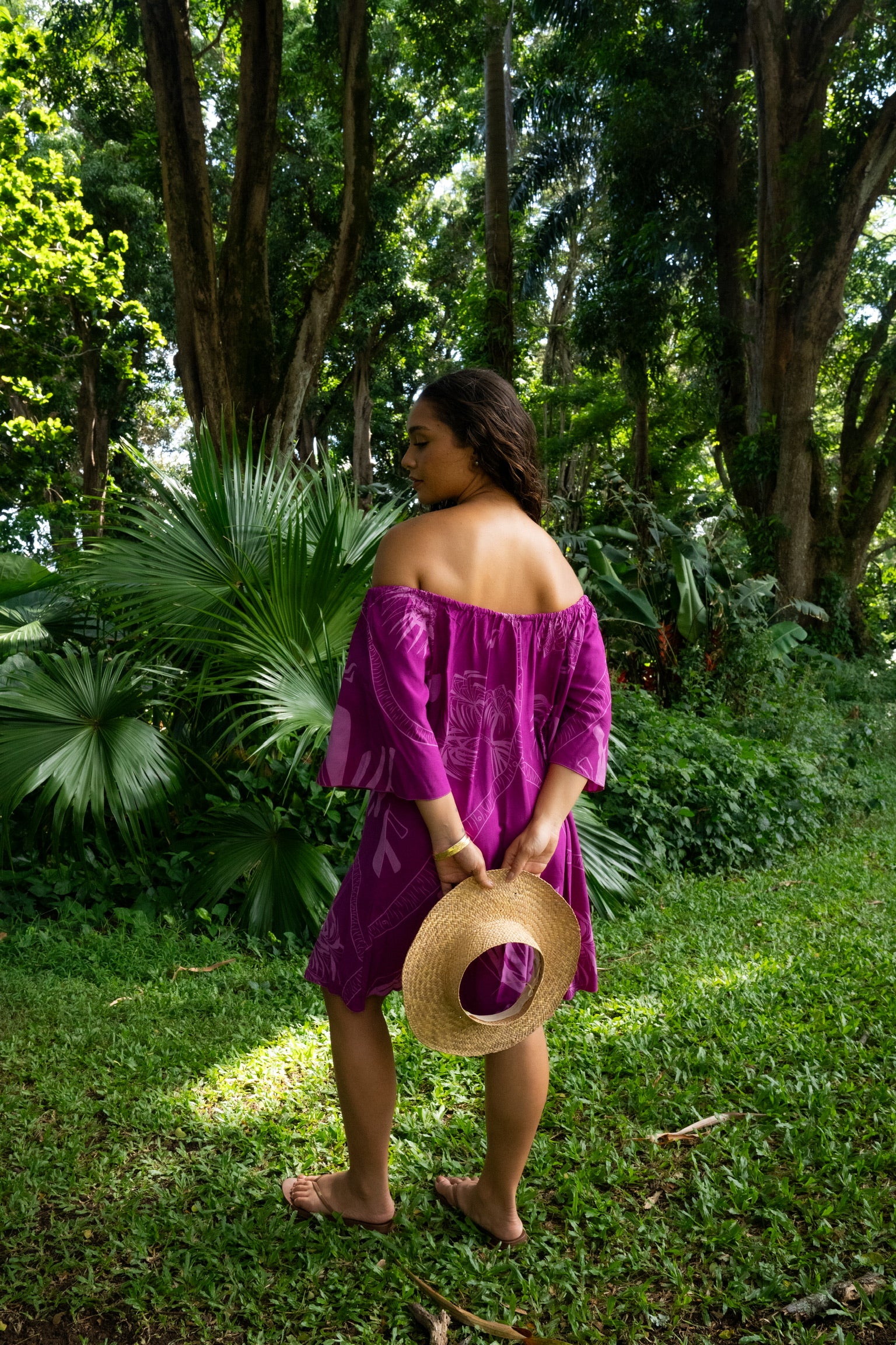 LAUHALA EVIE