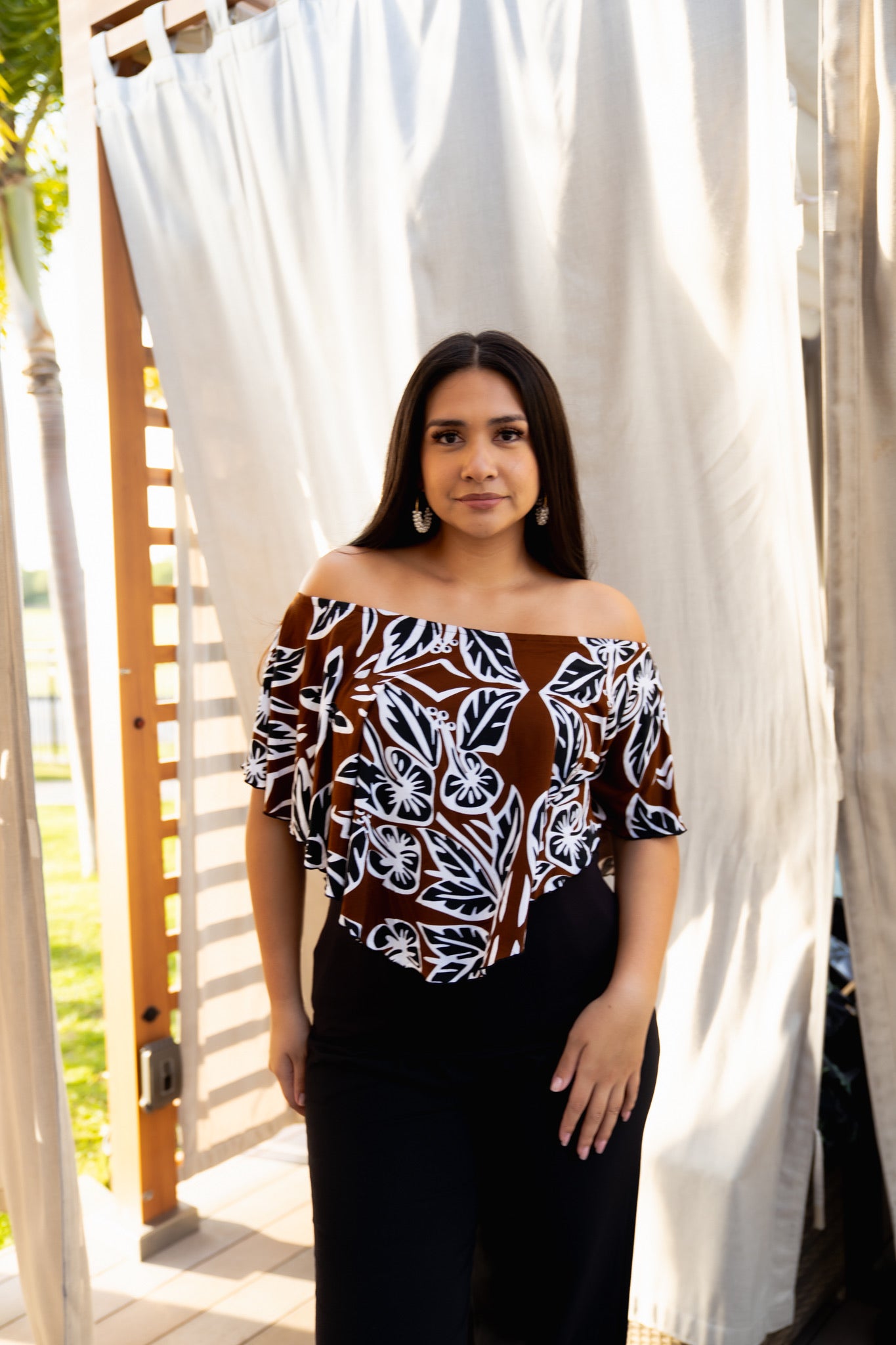 RETRO HIBISCUS JUNKO TOP