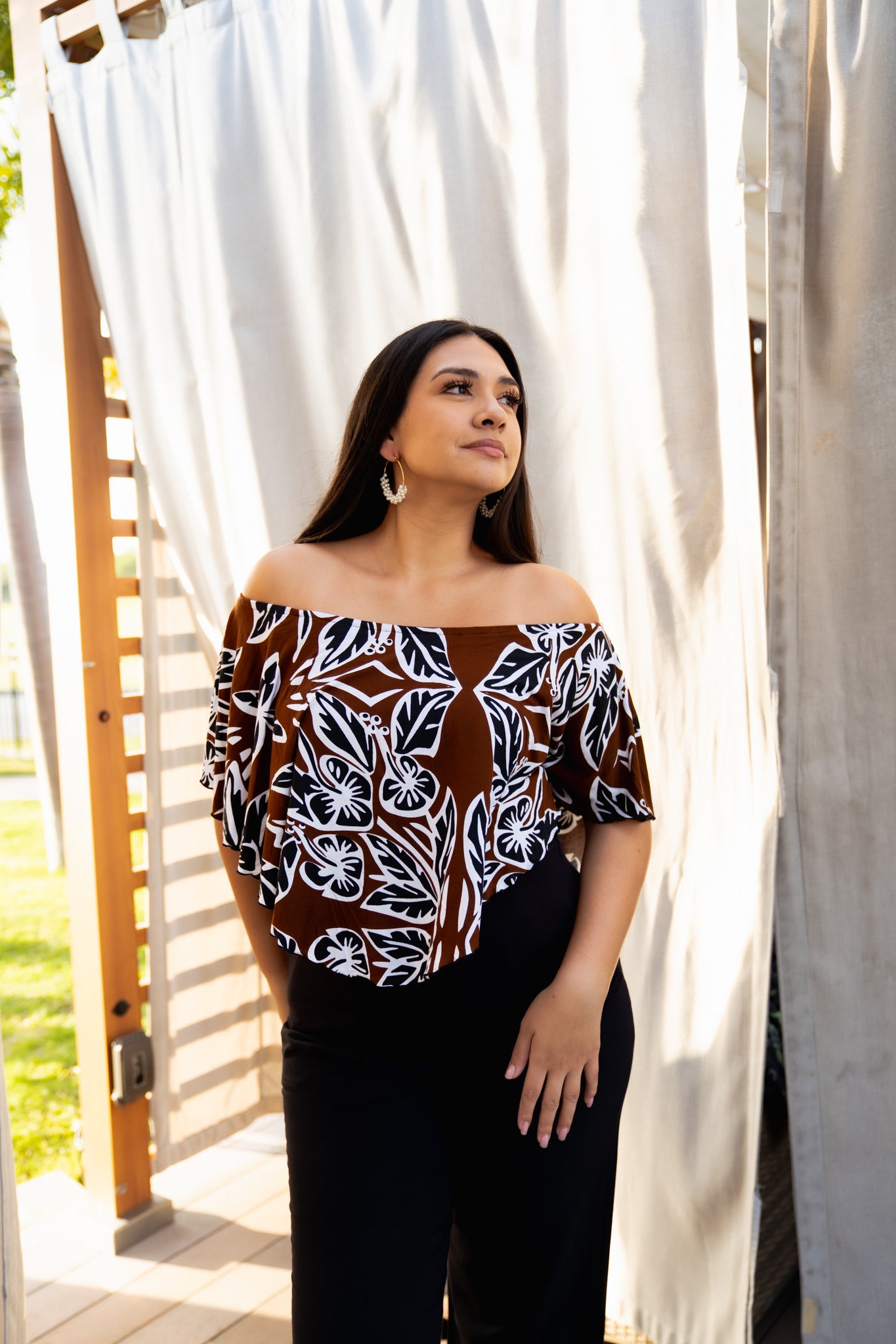 RETRO HIBISCUS JUNKO TOP