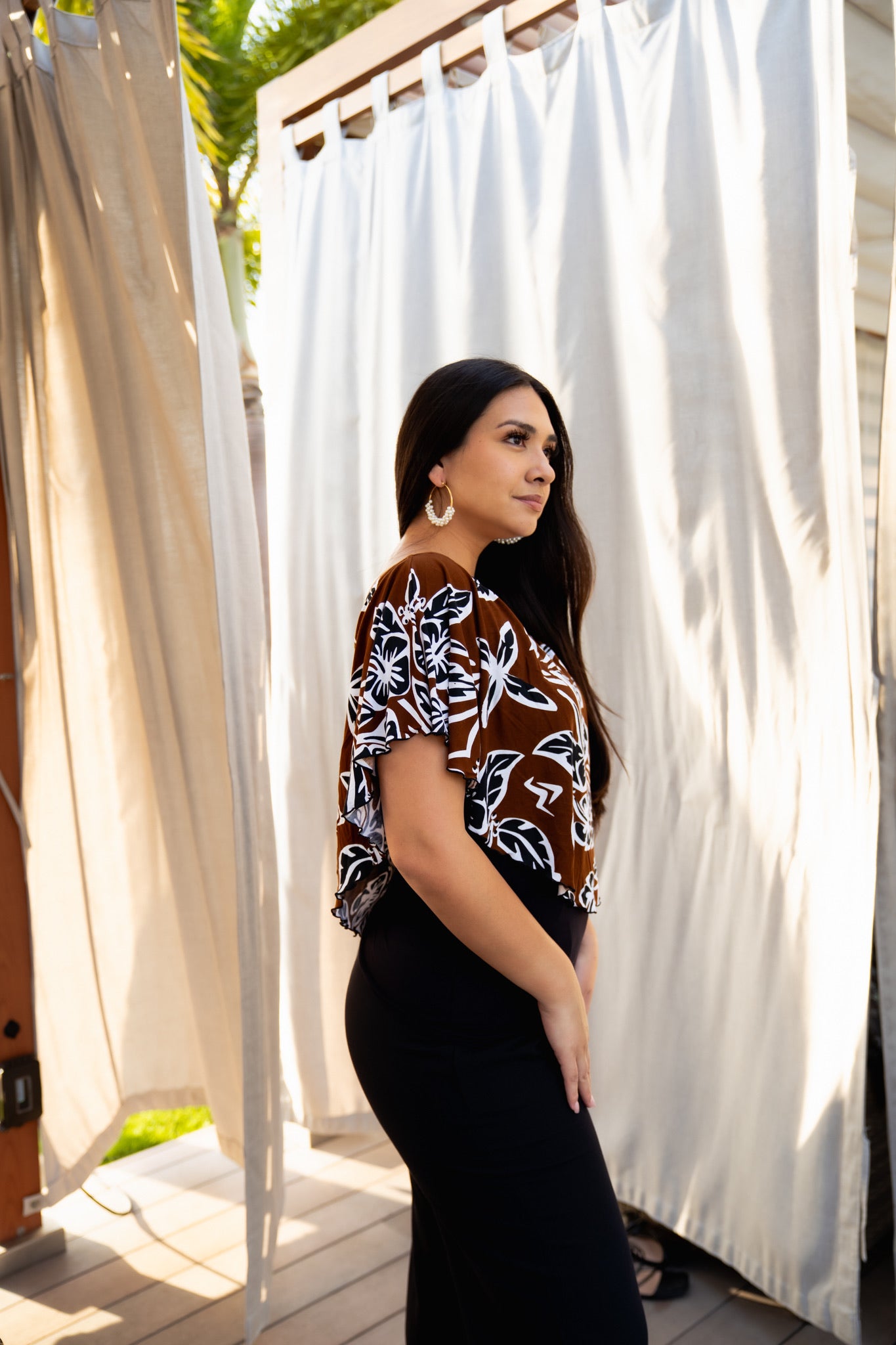 RETRO HIBISCUS JUNKO TOP