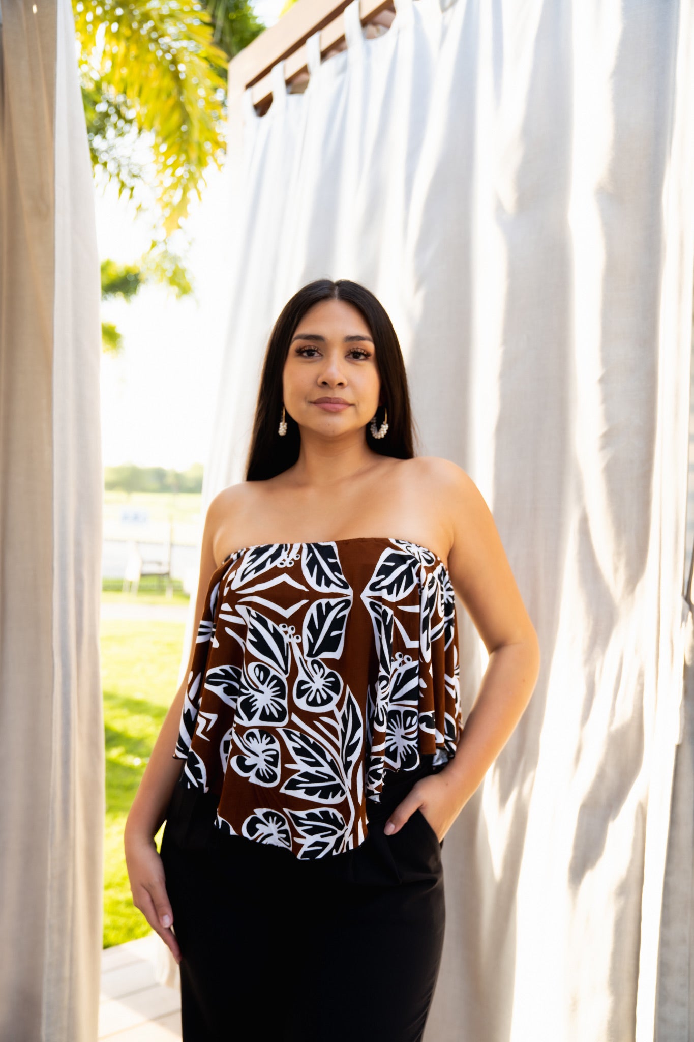 RETRO HIBISCUS JUNKO TOP