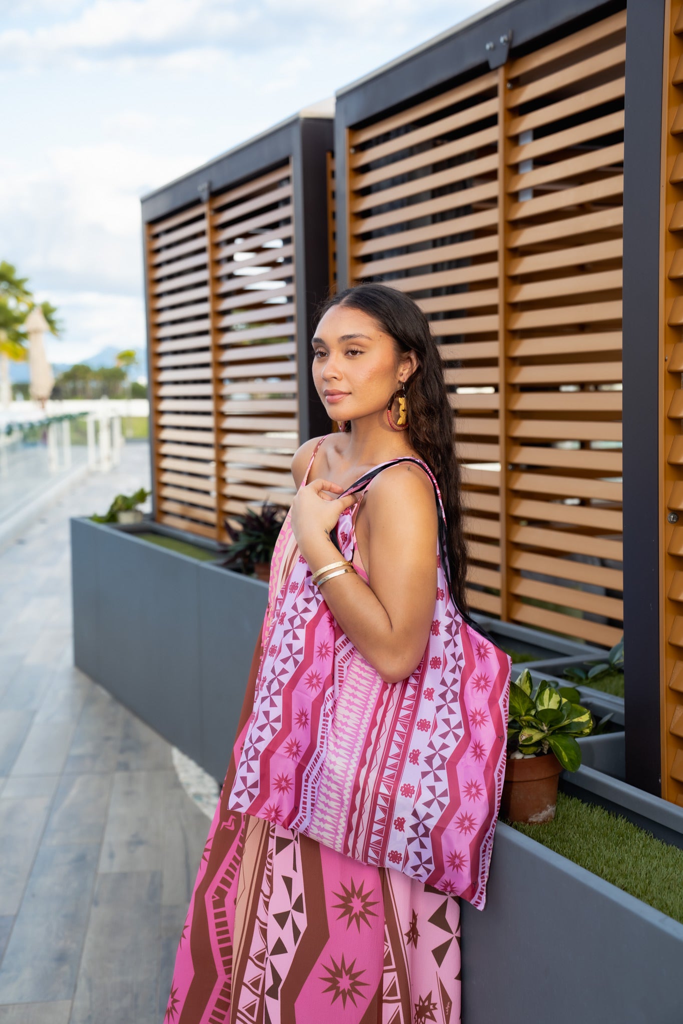 ISLAND RE-USABLE BAGS