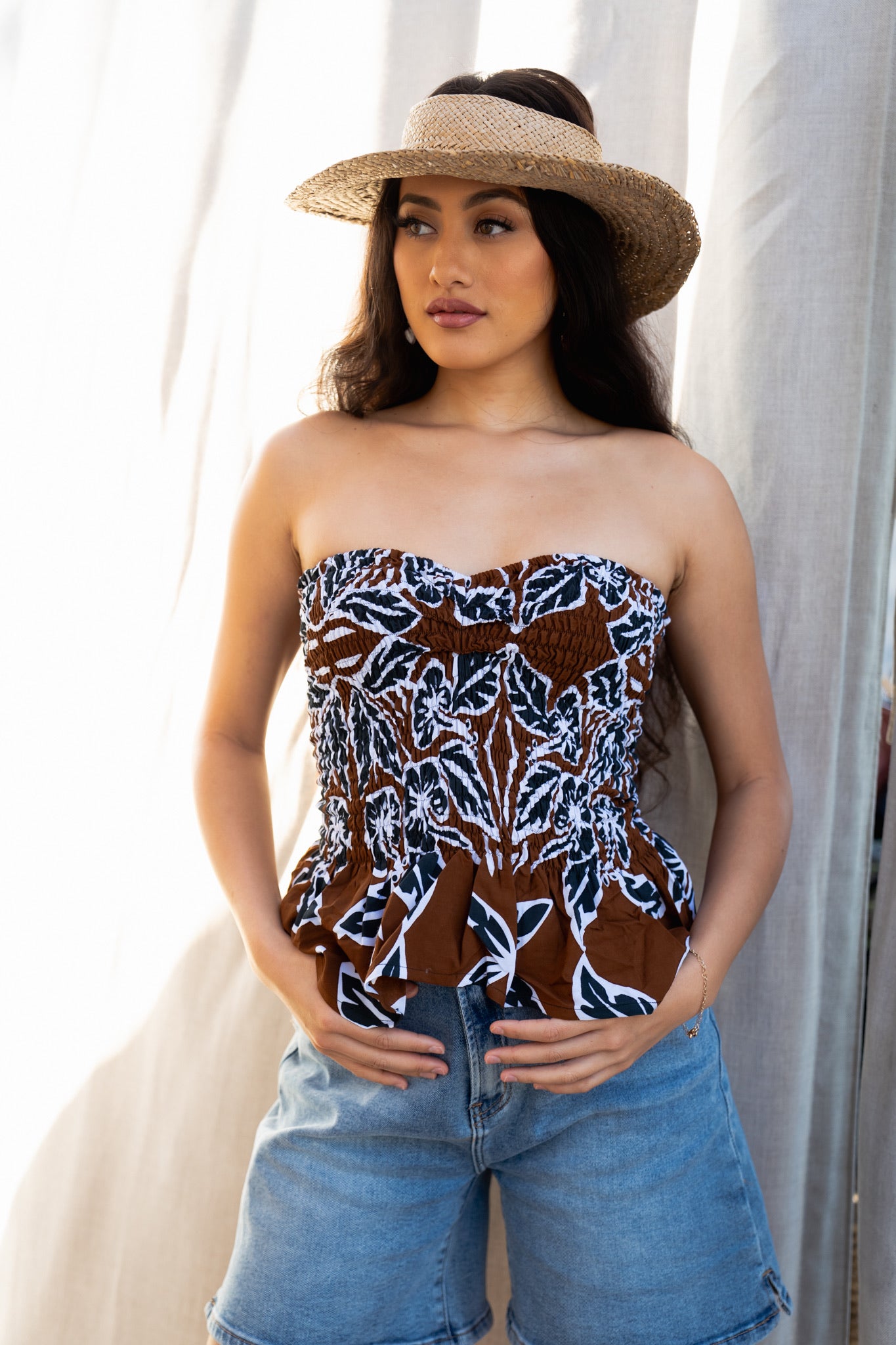 RETRO HIBISCUS TIARE TOP