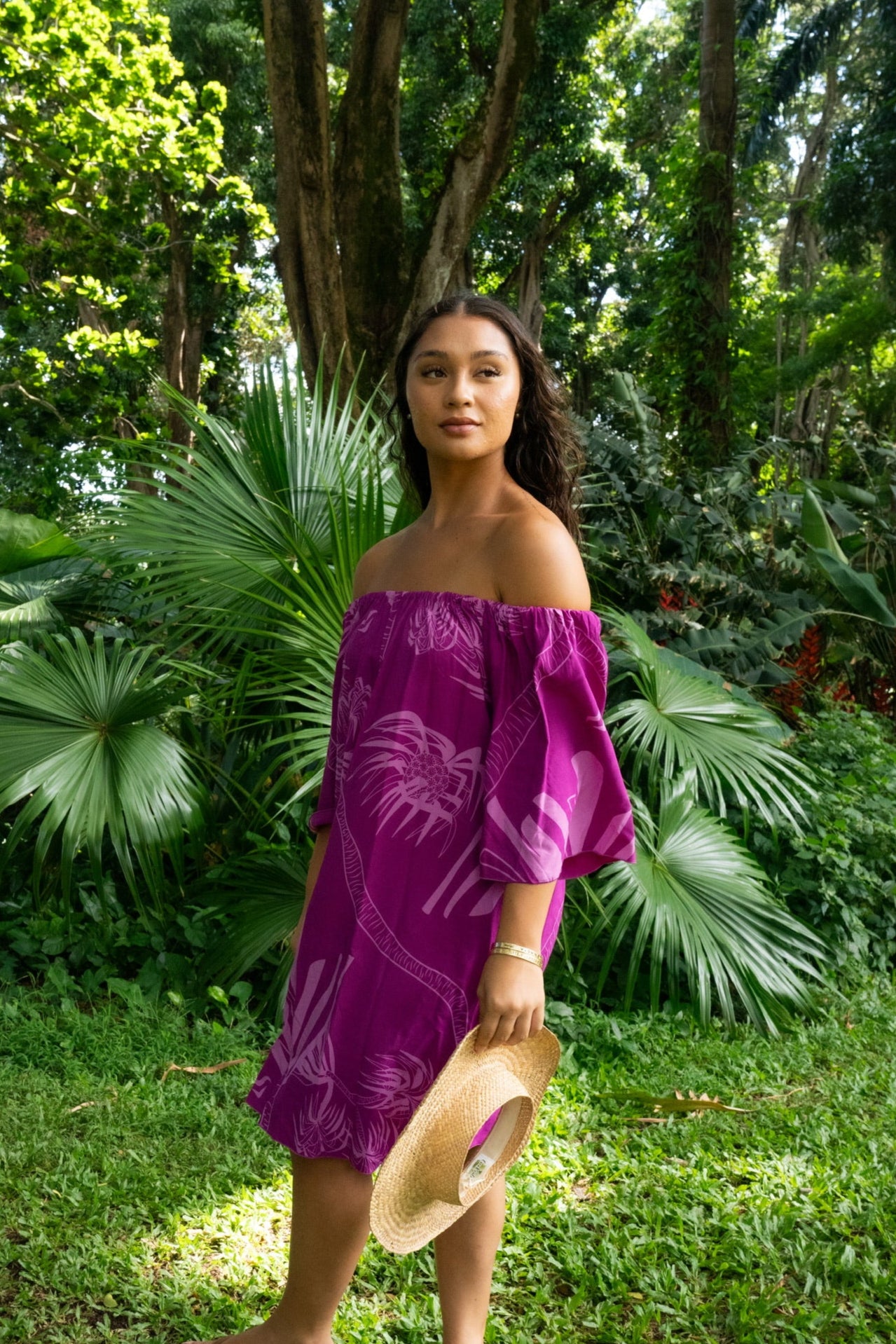 LAUHALA EVIE