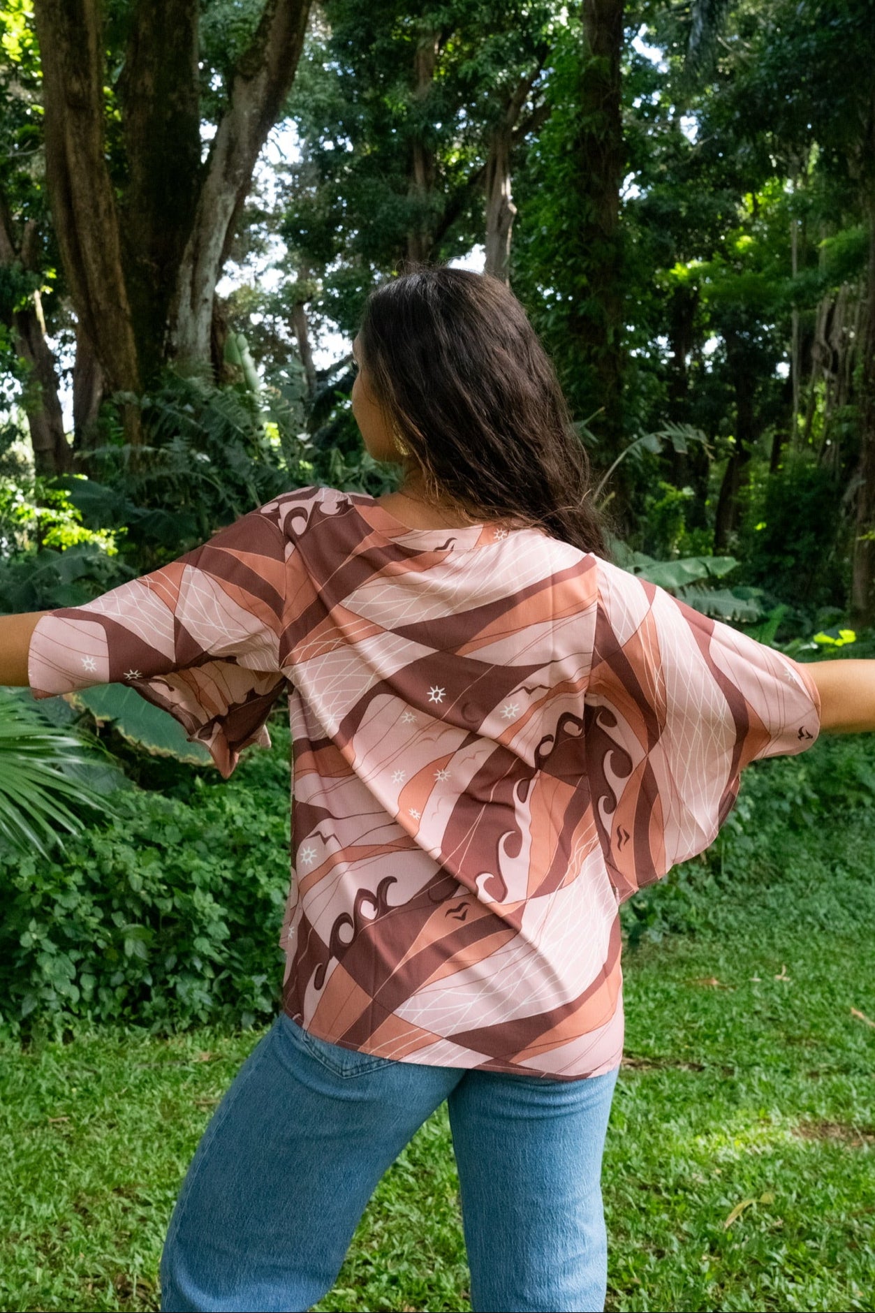 HOKULANI KELEA TOP