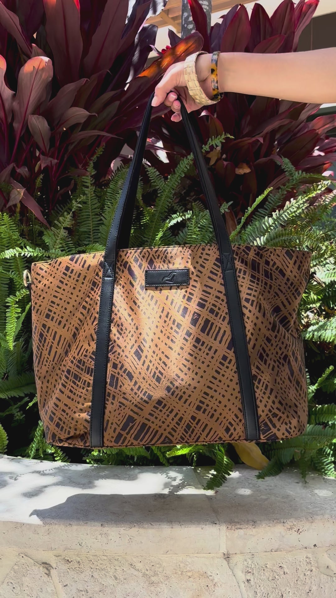 ULANA TRAVEL BAG